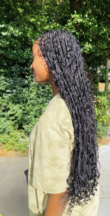 Smedium Bohemian Knotless Braids $160